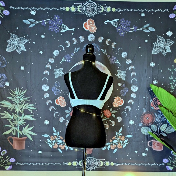 PINK Bra 💕 - Picture 5 of 8